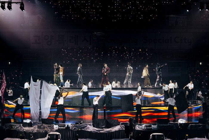 The List Of Idols, Actors, Celebrities and Families Attending BTS